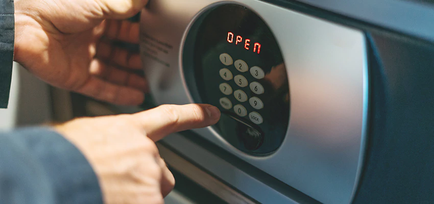 Cash Safe Openers in El Monte, California