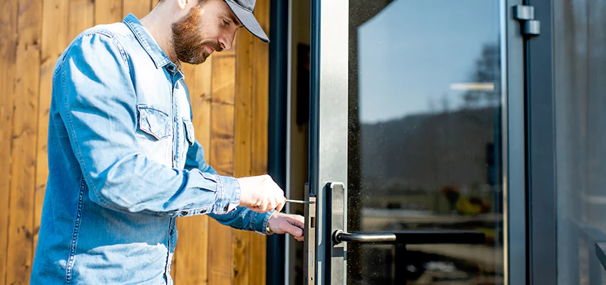 Frameless Glass Storefront Door Locks Replacement in El Monte, CA